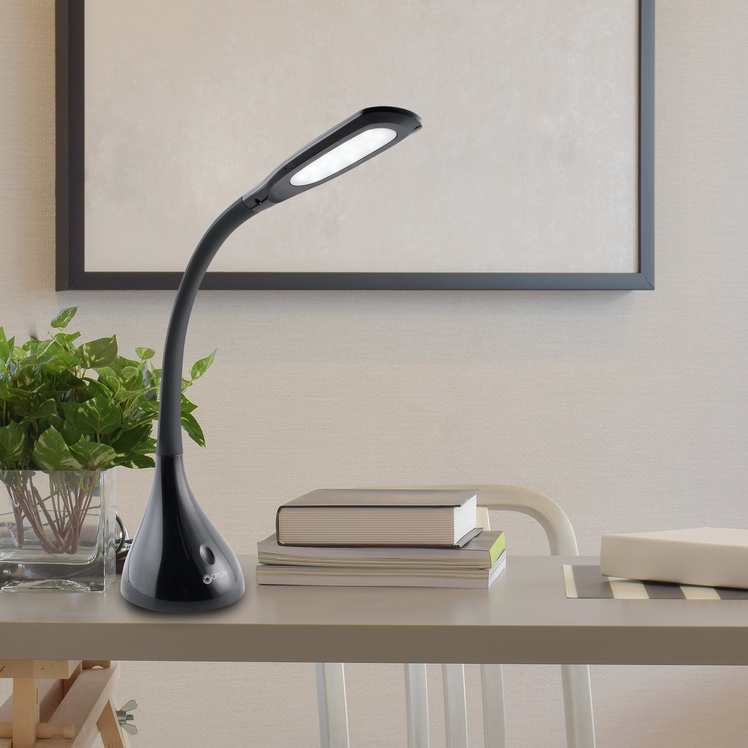 Curve LED Desk Lamp