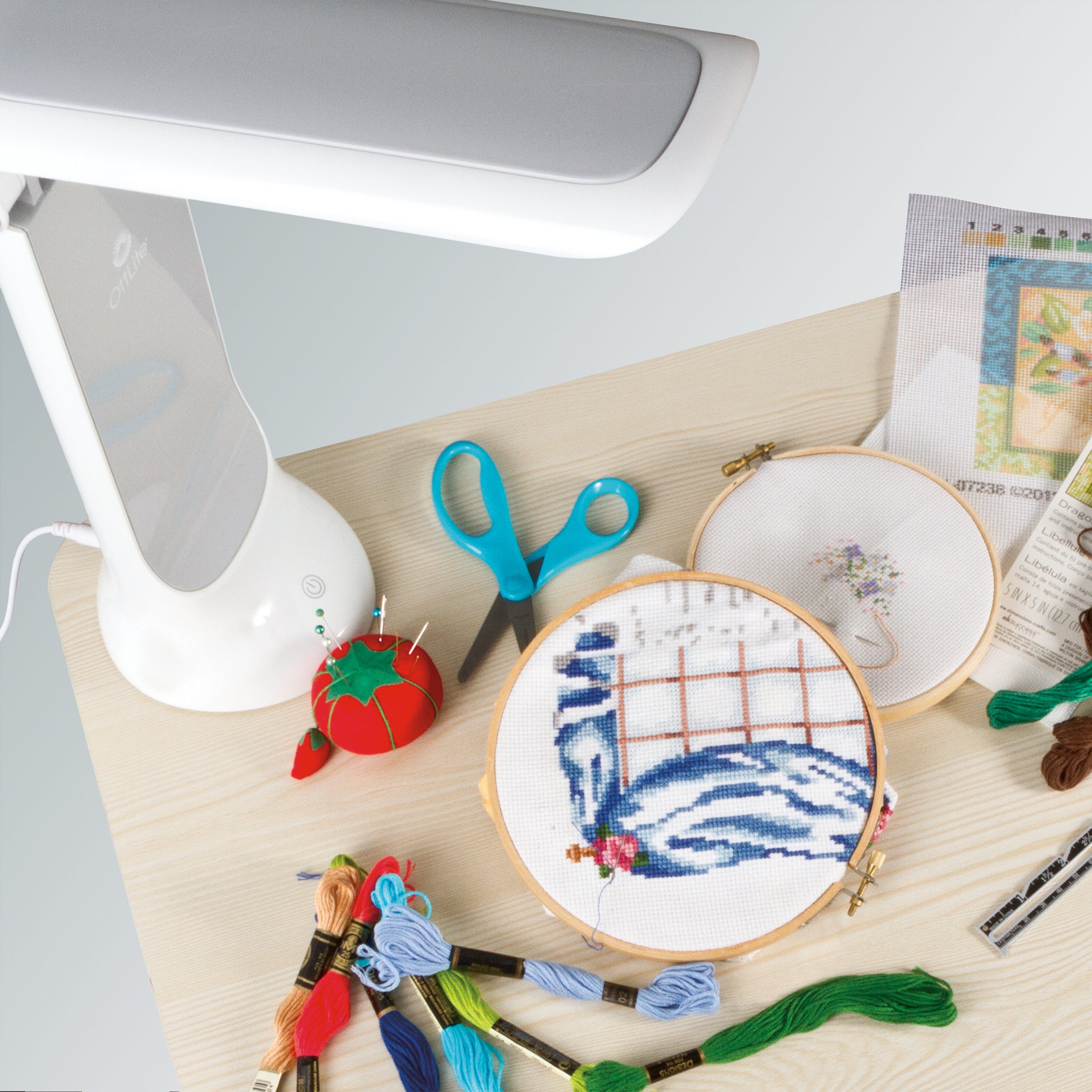 Dimmable LED Task Lamp
