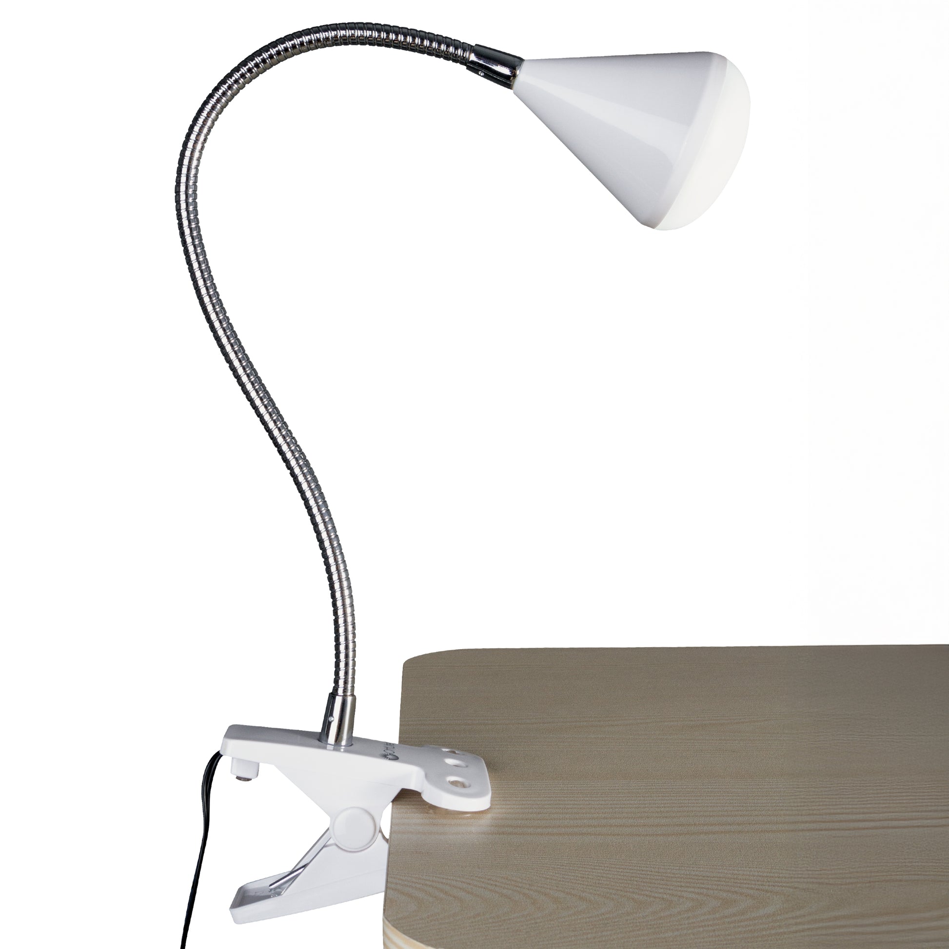 How to Put a Clamp Desk Lamp: Easy Steps for Perfect Setup